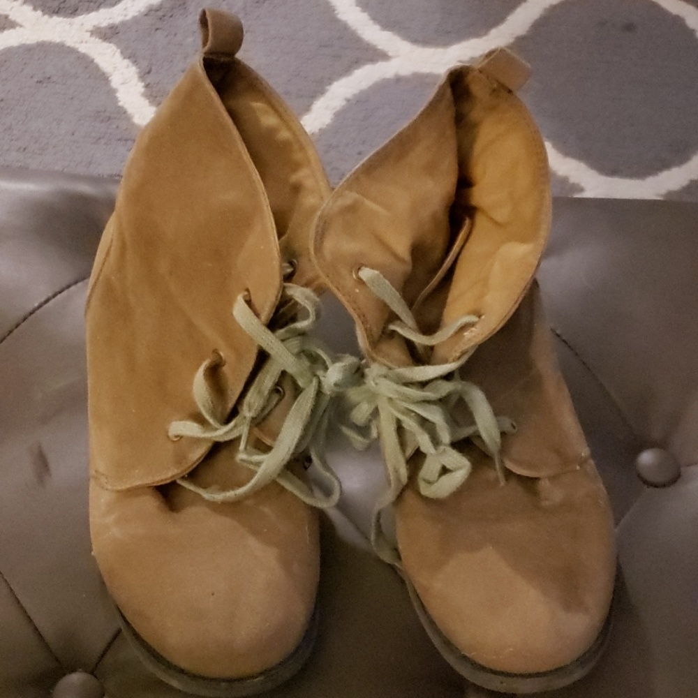 Tan boots